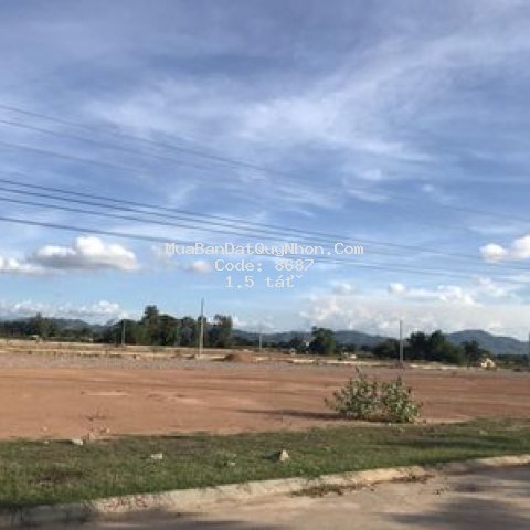 Lô đất mặt tiền quốc lộ 1a, sổ đỏ chính chủ