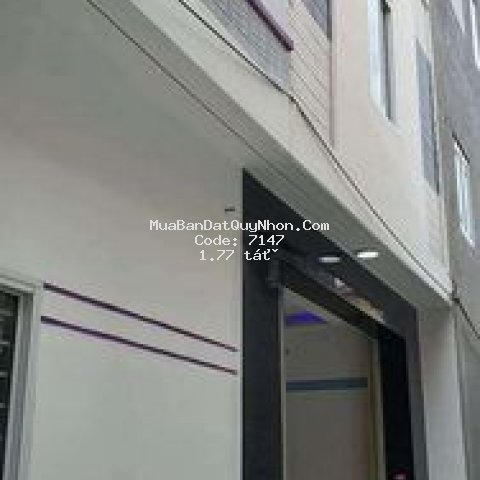 Nhà 1 mê mới 1,77 tỷ hẻm cạn trần hưng đạo
