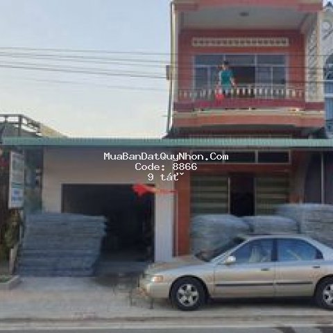 Nhà 1 trệt 1 lầu, mặt tiền đường sân bay phù cát
