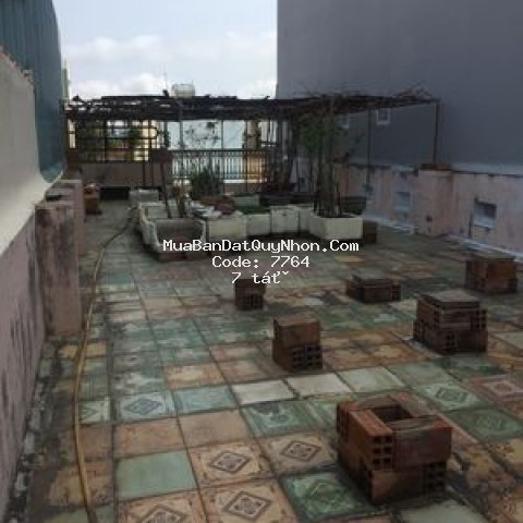 Nhà 2 tầng 85,5m2 nội bộ oto nguyễn thị định