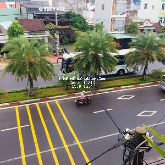 Nhà 3 tầng, đường 40m quy nhơn giá siêu tốt chỉ 52 triệu /m nhà chính chủ