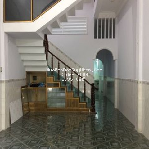Nhà bán hoặc cho thuê 6a trần quang diệu
