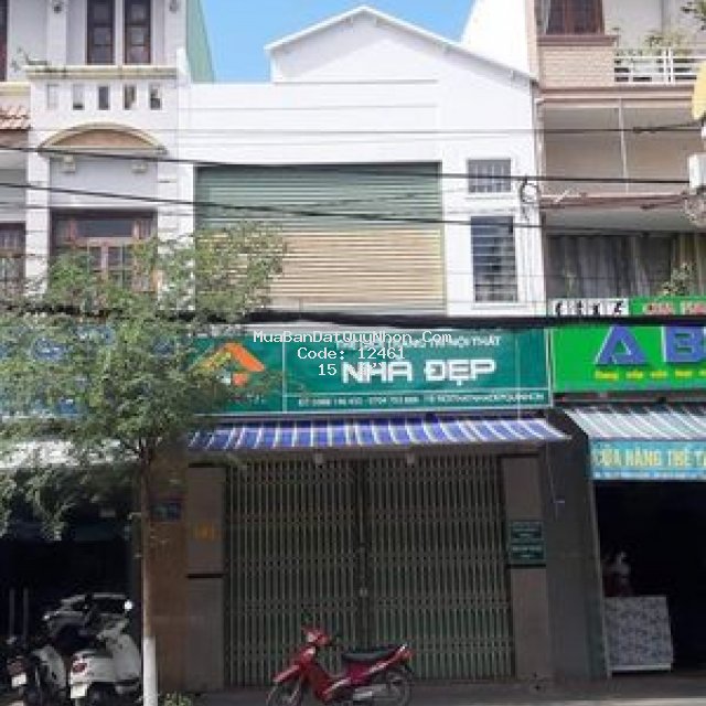 Nhà bán mặt tiền đường lê hồng phong
