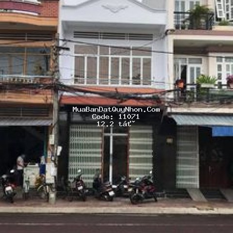 Nhà đường nguyễn thị định, trung tâm thành phố