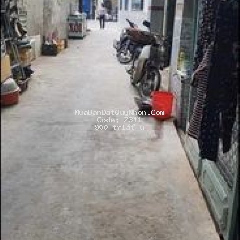 Nhà giá rẻ trung tâm tp cho cặp vợ chồng trẻ Nhà giá rẻ trung tâm tp cho cặp vợ chồng trẻ