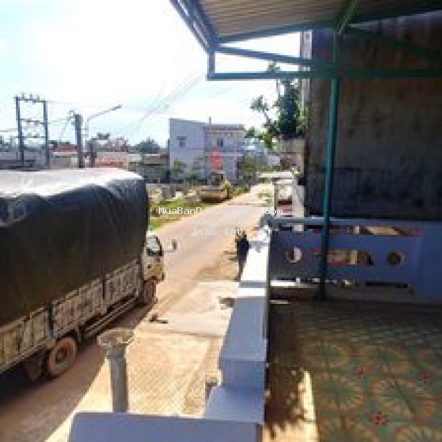 Nhà mặt tiền cần bán chính chủ