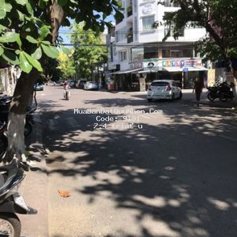 Nhà mặt tiền hai bà trưng ngang 10m 7t4