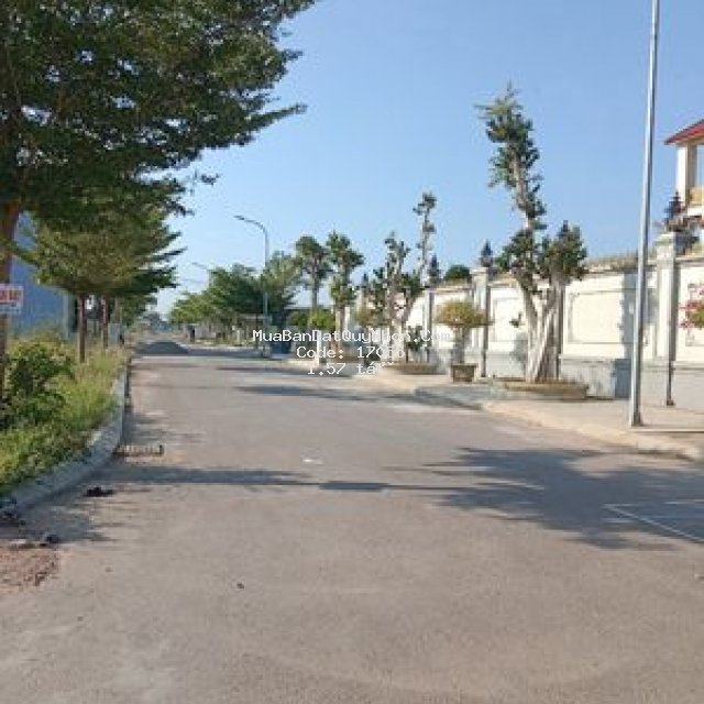 Bán đất đông bàn thành