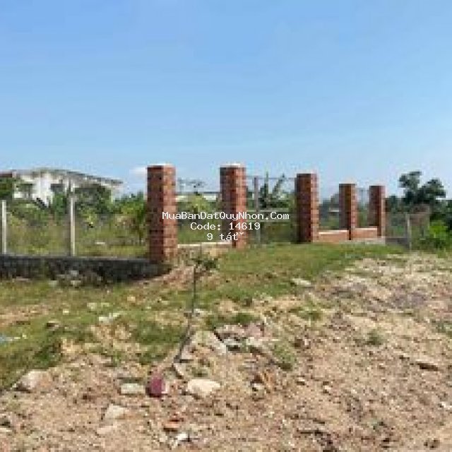Bán đất gần 1000m2 cách trung tâm thành phố 4km