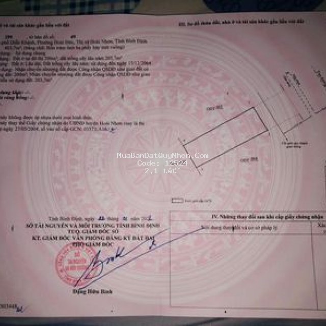 Bán đất mặt tiền