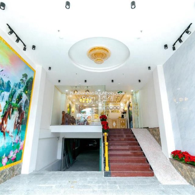 Bán khách sạn trung tâm thành phố biển quy nhơn