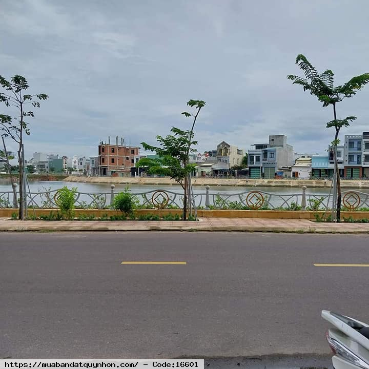 Bán lô đất Cầu Chữ Y view sông thoáng mát diện tích 120m2 ngang 7 mét giá chỉ 40 triệu/m xe ô tô vào tận nơi