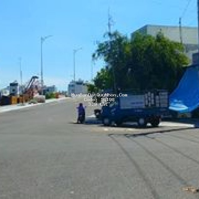 Bán lô đất mặt tiền huỳnh tấn phát giá 3,9 tỉ