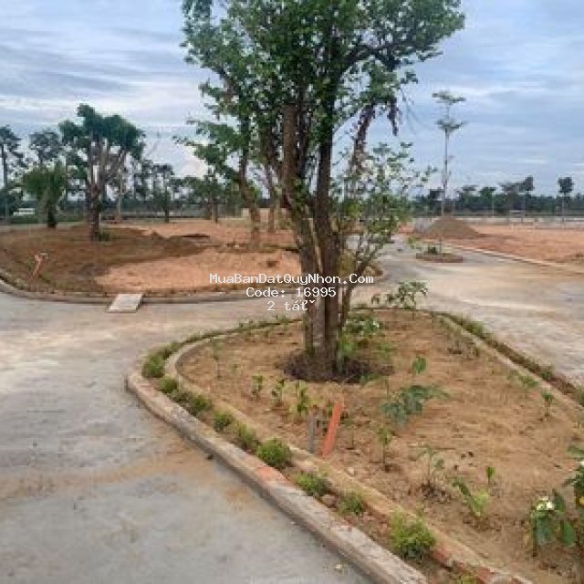 Bán lô đất nền 2 mặt tiền công viên thoáng mát Bán lô đất nền 2 mặt tiền công viên thoáng mát