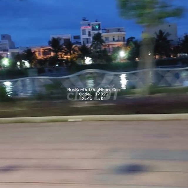 Bán lô đất view sông giá 2 tỉ 450 triệu
