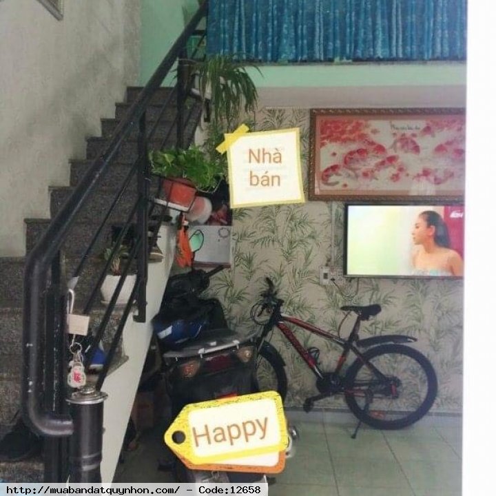 Bán nhà 2 mặt hẻm Hoàng Văn Thụ tttp Quy Nhơn Vị trí : gần chung cư simona, gần chợ, gần trường, siêu thị.. Tiện ích mọi nhu cầu  Diện tích 40m2( ngang 4m) Kết cấu : nhà mê lỡ đầy đủ công năng gồm 2pn, có pn dưới, 2wc, 1pk, 1pt, sân phơi  Giá 1,2 tỷ ( thư