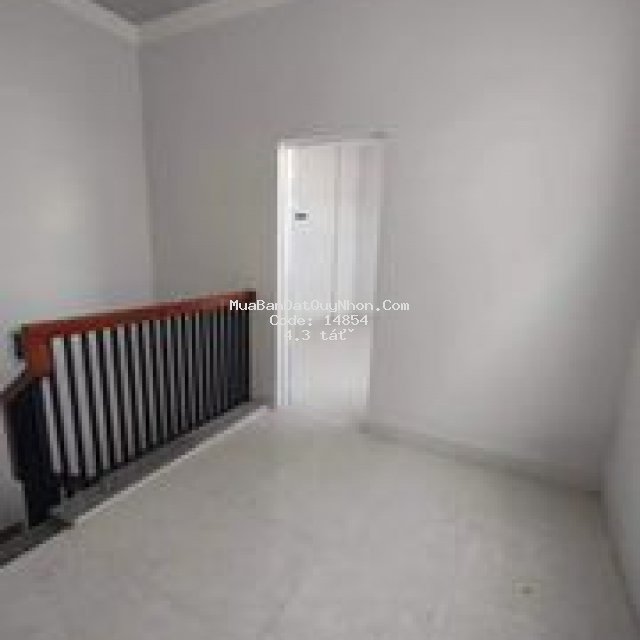 Bán nhà 2 tầng hẻm ô tô hai bà trưng giá 4,3 tỉ