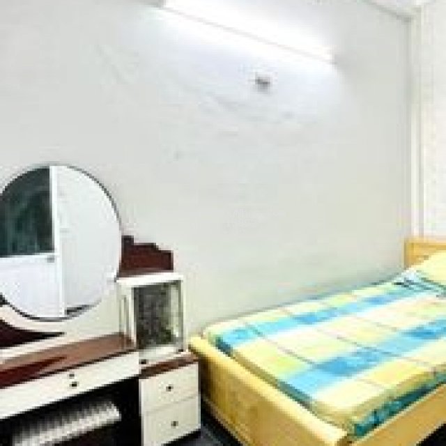 Bán nhà 2 tầng mặt tiền hoàng văn thụ giá 8,5 tỉ