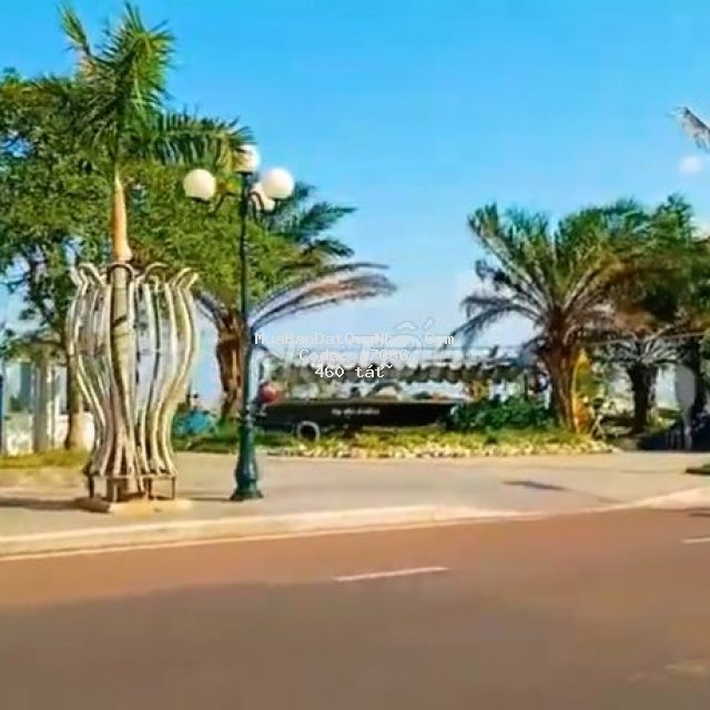 Bán nhà 3 mặt tiền xuân diệu view trực diện biển