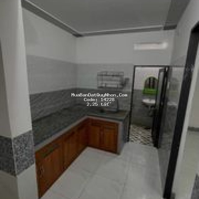 Bán nhà 3 tầng hẻm rộng thanh niên giá 2 tỉ 250 tr
