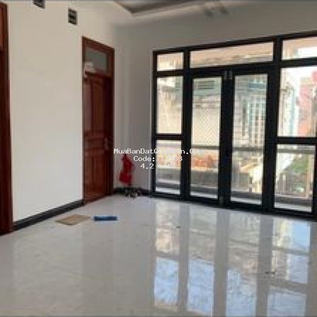 Bán nhà 3 tầng mặt tiền đường lý tự trọng 4,2 tỉ