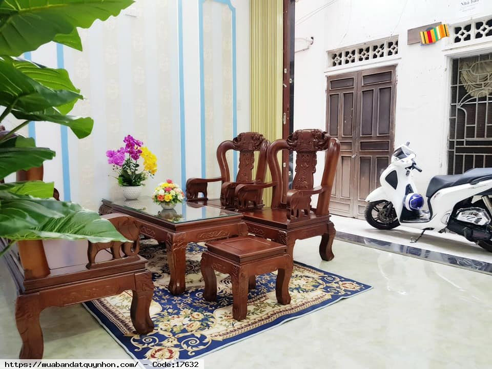 Bán nhà 4 mê hẻm cạn Ngô Mây thông Nguyễn Văn Trỗi_P Ngô Mây_TP Quy Nhơn - Giá chốt: 2 tỷ 100 triệu - 2 phòng ngủ, thờ, 3WC
