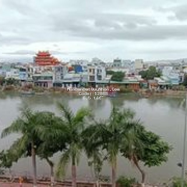 Bán nhà 4 tầng 89m2 mặt tiền đường hoa lư