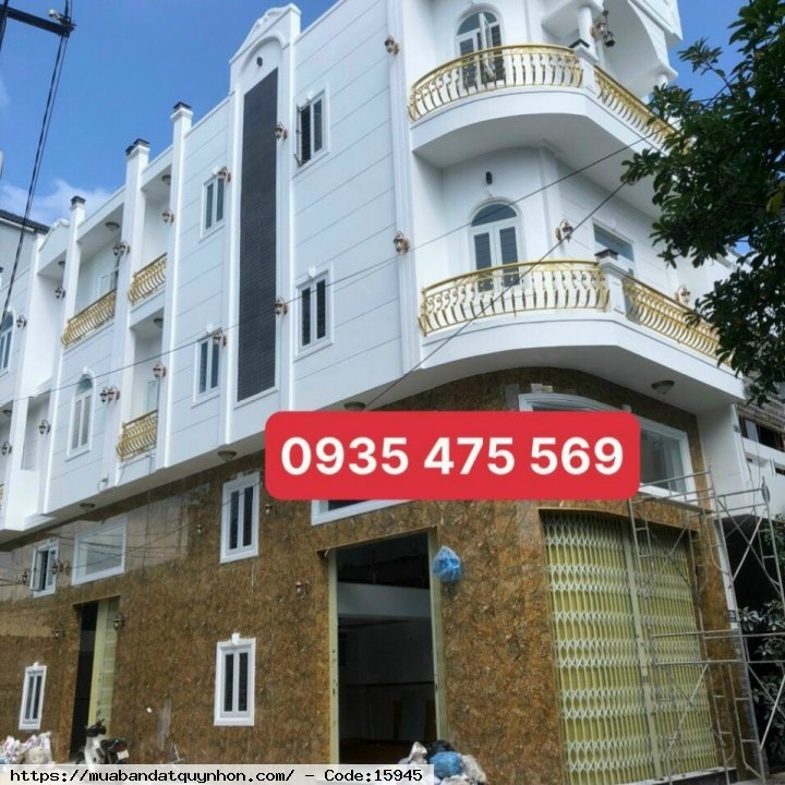 Bán nhà đường nội bộ ô tô thuộc P Nguyễn Văn Cừ_Trung tâm TP Quy Nhơn - Vị trí: gần biển, gần chợ, gần các trường học, gần siêu thị. Khu an ninh ❤️ CĂN ỐNG: 40m2 ngang 9m - Kết cấu: 3,5 mê gồm 3pn, pk, bếp, pt, sân phơi, 3wc. - Hướng: Tây Nam 💰4 tỷ 400 t