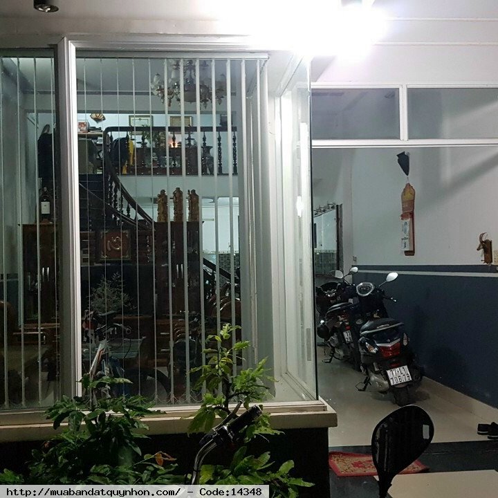 Bán nhà hẻm rộng ô tô Tây Sơn thông Thành Thái_P Quang Trung_TP Quy Nhơn - Diện tích: 113,25m2 ngang 5m vuông vức - Kết cấu: nhà mê lệch, 3 phòng ngủ, 1 bếp rộng, 1 khách, 1 thờ, 1 sinh hoạt chung, 3wc, sân phơi, sân đậu xe ô tô, thiết kế hiện đại & xây r Bán nhà hẻm rộng ô tô Tây Sơn thông Thành Thái_P Quang Trung_TP Quy Nhơn - Diện tích: 113,25m2 ngang 5m vuông vức - Kết cấu: nhà mê lệch, 3 phòng ngủ, 1 bếp rộng, 1 khách, 1 thờ, 1 sinh hoạt chung, 3wc, sân phơi, sân đậu xe ô tô, thiết kế hiện đại & xây r