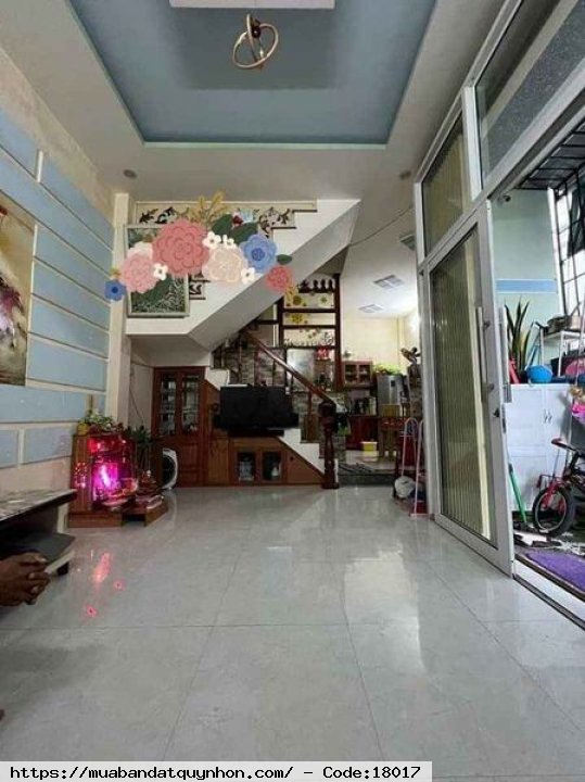 Bán nhà hẻm Trần Hưng Đạo_P Đống Đa_TP Quy Nhơn - Diện tích: 41m2 - Kết cấu: nhà 1 mê kiên cố - Giá: 1 tỷ 720 triệu