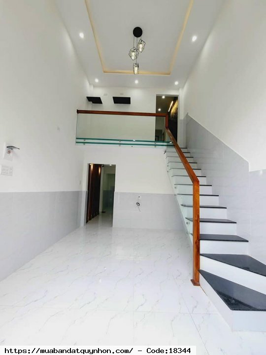 Bán nhà hẻm Trần Quốc Toản_P. Đống Đa_TP Quy Nhơn - Diện tích : 3.6 x 11.3  (42 m2 - sau nở hậu) - Hướng : Đông bắc - Giá: 2 tỷ 250 triệu