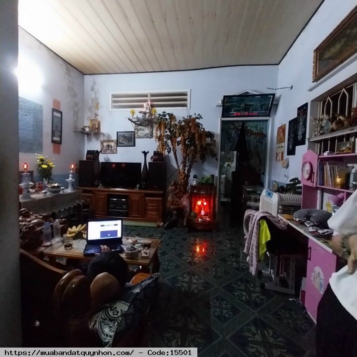 Bán nhà hẻm Võ Nguyên Giáp _P Đống Đa__TP Quy Nhơn - Diện tích: 72,4m2.ngang 5,2m - Hiện trạng nhà cấp đầy đủ công năng - Giá bán 1 tỷ 670 triệu (thương lượng)