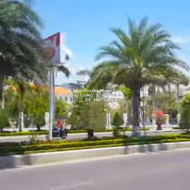 Bán nhà mặt tiền khu an dương vương cách biển 100m