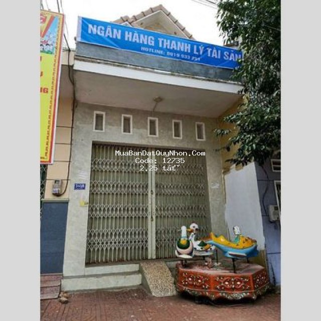 Bán nhà ngay công viên - ubnd p.đập đá tt an nhơn