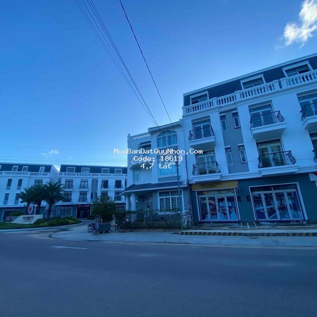 Bán nhà trung tâm quy nhơn giá 4 tỷ 7. luên hệ