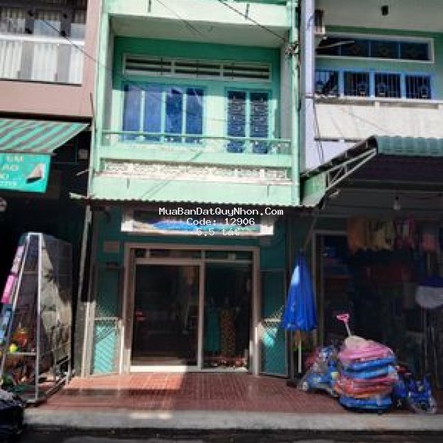 Bán nhà trung tâm tt diêu trì.