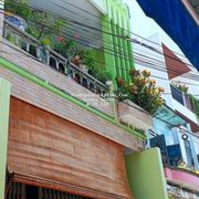 Cần bán căn  nhà hẽm 90 trần hưng đạo,hẽm rộng 4m