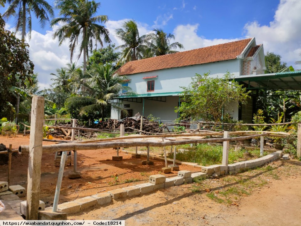Cần bán nhanh lô đất nền Bồng Sơn - Hoài Nhơn - Bình Định - Diện tích: 100m2 - Hướng: Bắc - Giá bán: 999 triệu Cần bán nhanh lô đất nền Bồng Sơn - Hoài Nhơn - Bình Định - Diện tích: 100m2 - Hướng: Bắc - Giá bán: 999 triệu