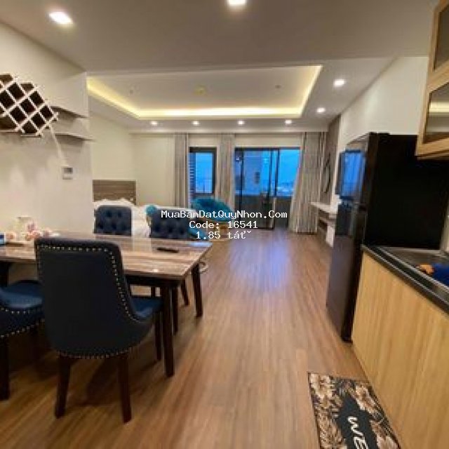 Căn hộ du lịch hướng biển.