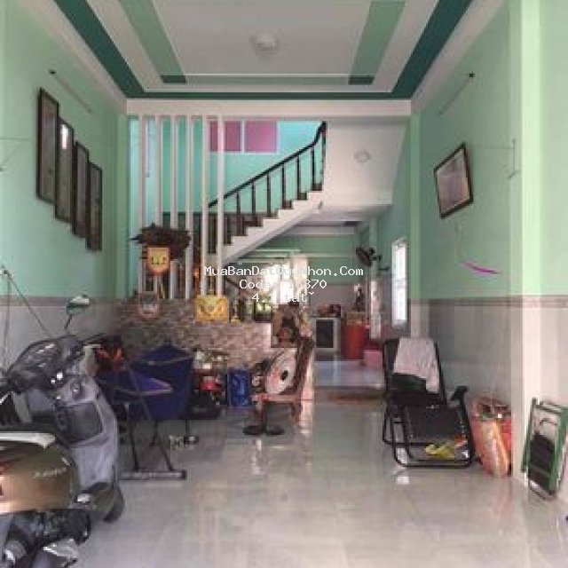 Chính chủ cần bán nhà sau lưng chợ diêu trì.