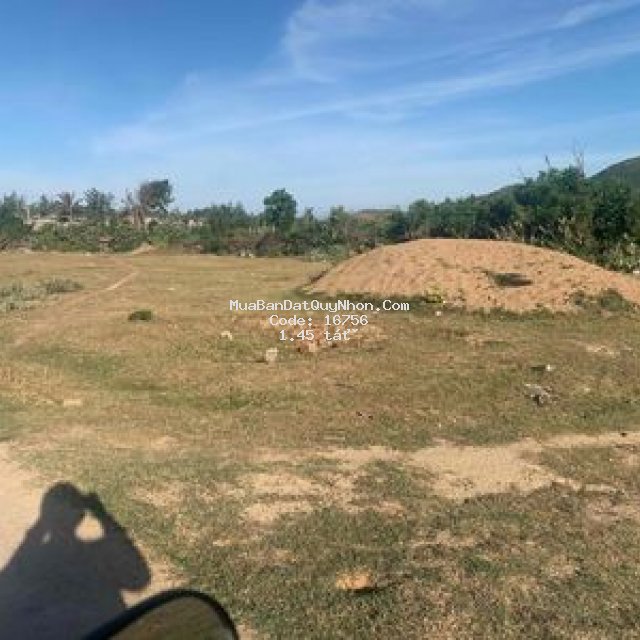 đất gần biển thôn chánh oai phù cát 194m2