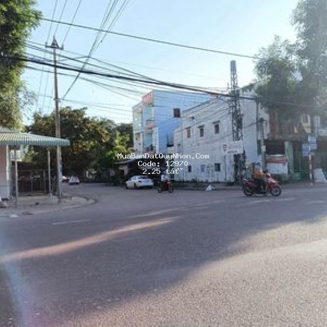 đất mặt tiền 90m2 bên hông trường ischool nhơn phú