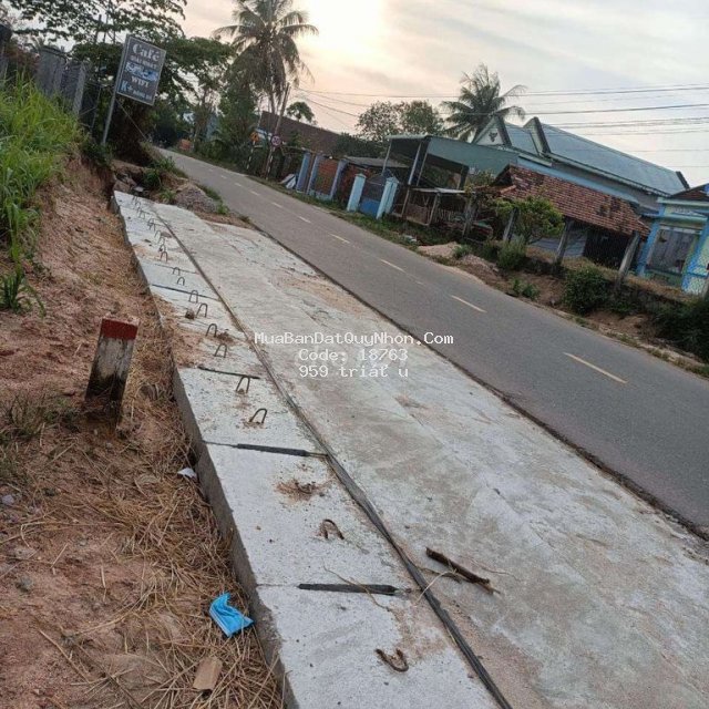 đất mặt tiền đường 632 chính chủ lộ giới 30