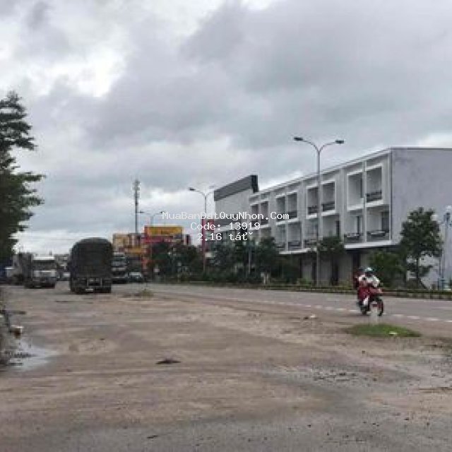 đất mặt tiền khu dân cư tây bàn thành