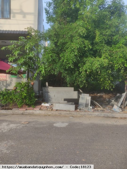 Đất nền đường lớn giá rẻ thuộc khu TDC Núi Mồ Côi, Phường Nhơn Phú, Thành phố Quy Nhơn- Diện tích: 74m2 - Hướng: Tây Nam Đất nền đường lớn giá rẻ thuộc khu TDC Núi Mồ Côi, Phường Nhơn Phú, Thành phố Quy Nhơn- Diện tích: 74m2 - Hướng: Tây Nam