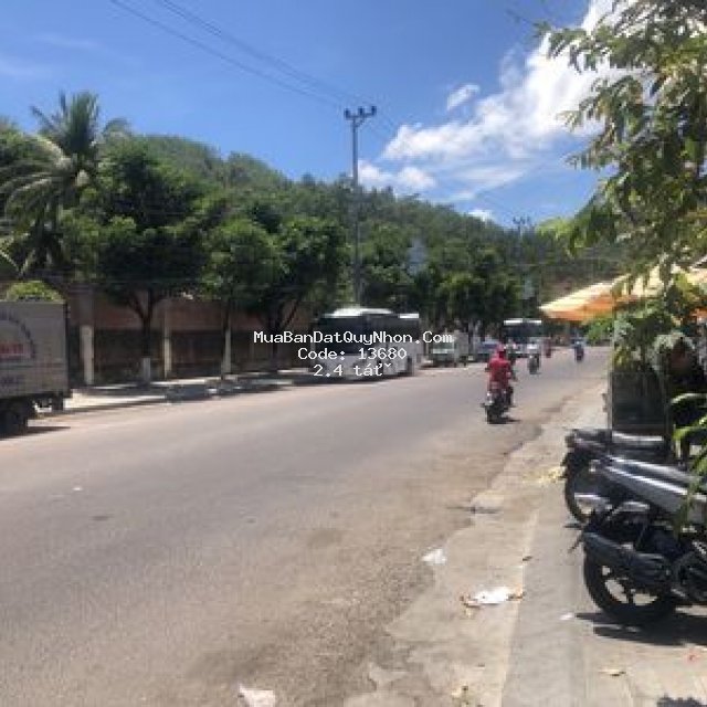 đất ở gần biển và khu du lịch