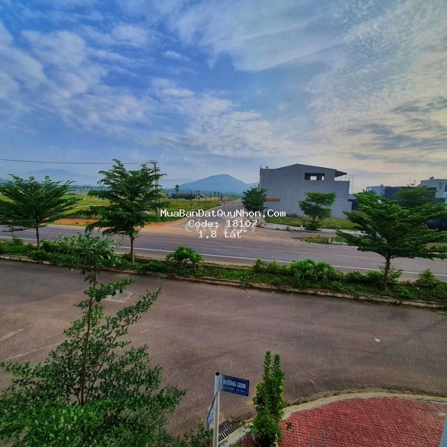 đất sổ đỏ 120m2 trung tâm đập đá