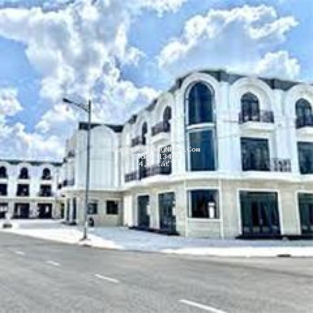 Gấp ! bán gấp căn shophouse 2 mặt tiền giá 4,5 tỷ