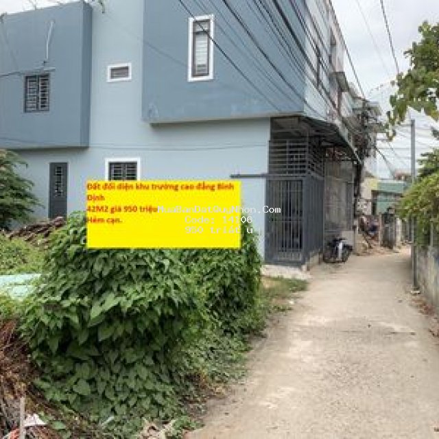 Kẹt tiền cần bán lô đất hẻm ô tô đường hùng vương