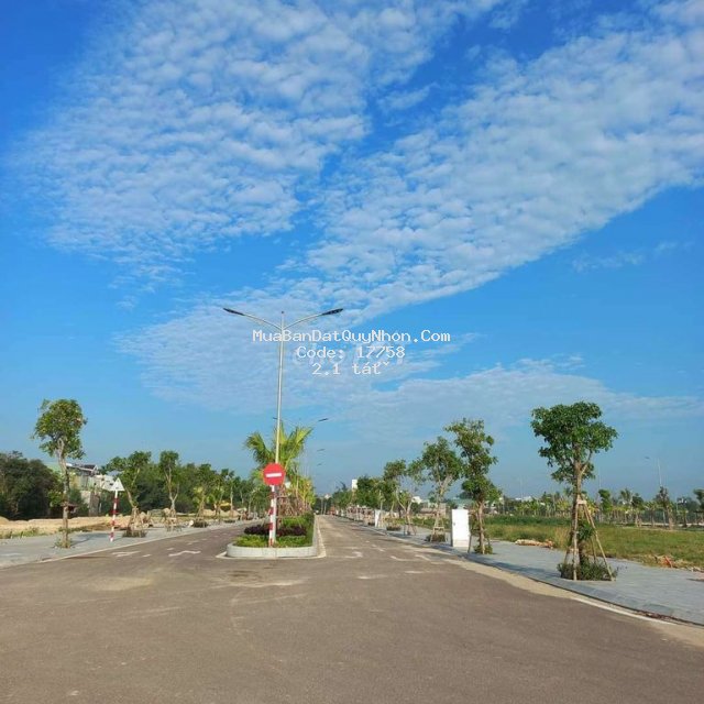 Khu chợ mới an nhơn